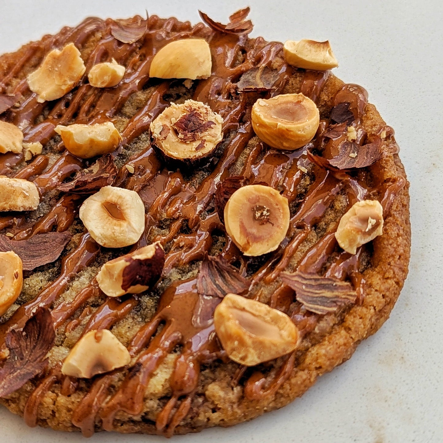 Chocolat au lait, noisettes et praliné (boite de 6)